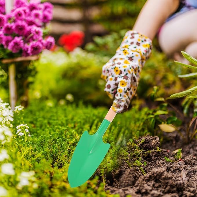 71JjiV1JxLL._AC_SX679_.jpg Garden Trowel Set with Wooden Handles for Planting, Digging and Transplanting - Image 1