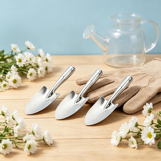 81PlueU9LcL._AC_SX679_.jpg Rust Resistant Stainless Steel Garden Trowel with Ergonomic Grip for Digging - Image 1